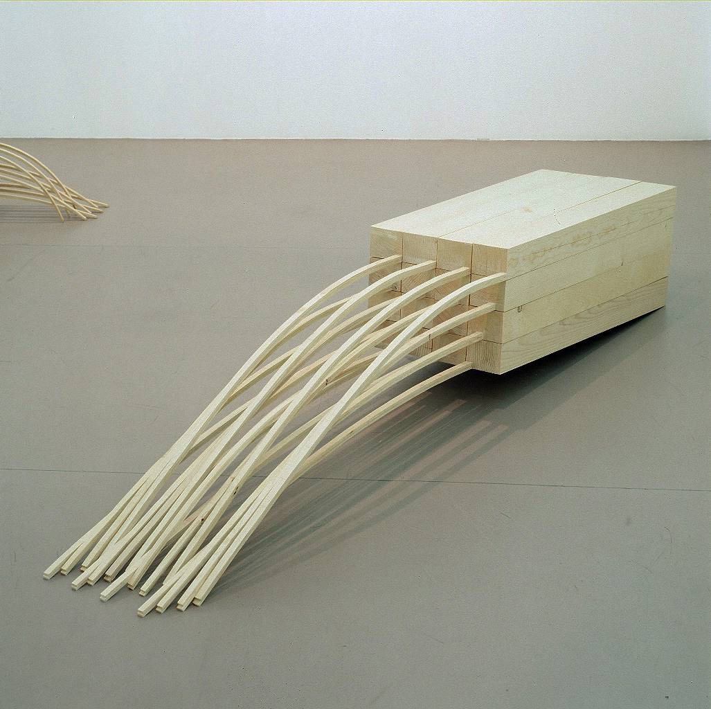sans-titre-22-1996-epicea-240x43x43-cm